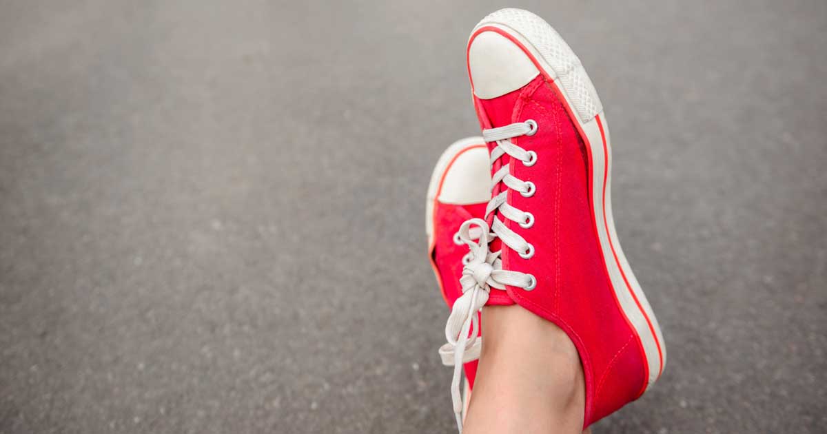 eliminare-odore-delle-scarpe